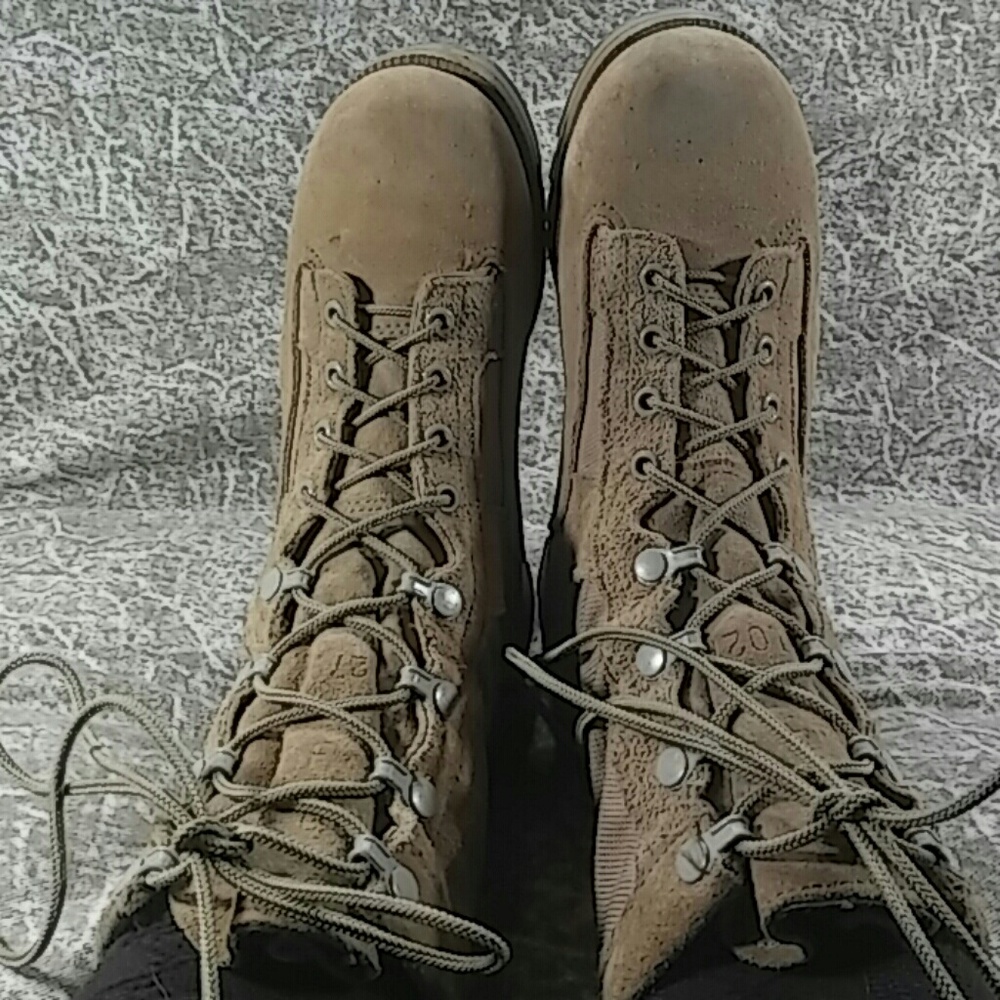 Vibram combat boots
