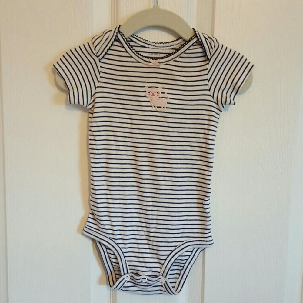 🚫SOLD🚫 Carter's girl outfit (12 months)