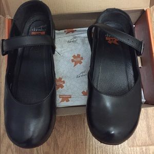 🆑DANSKO XP Clogs🆑