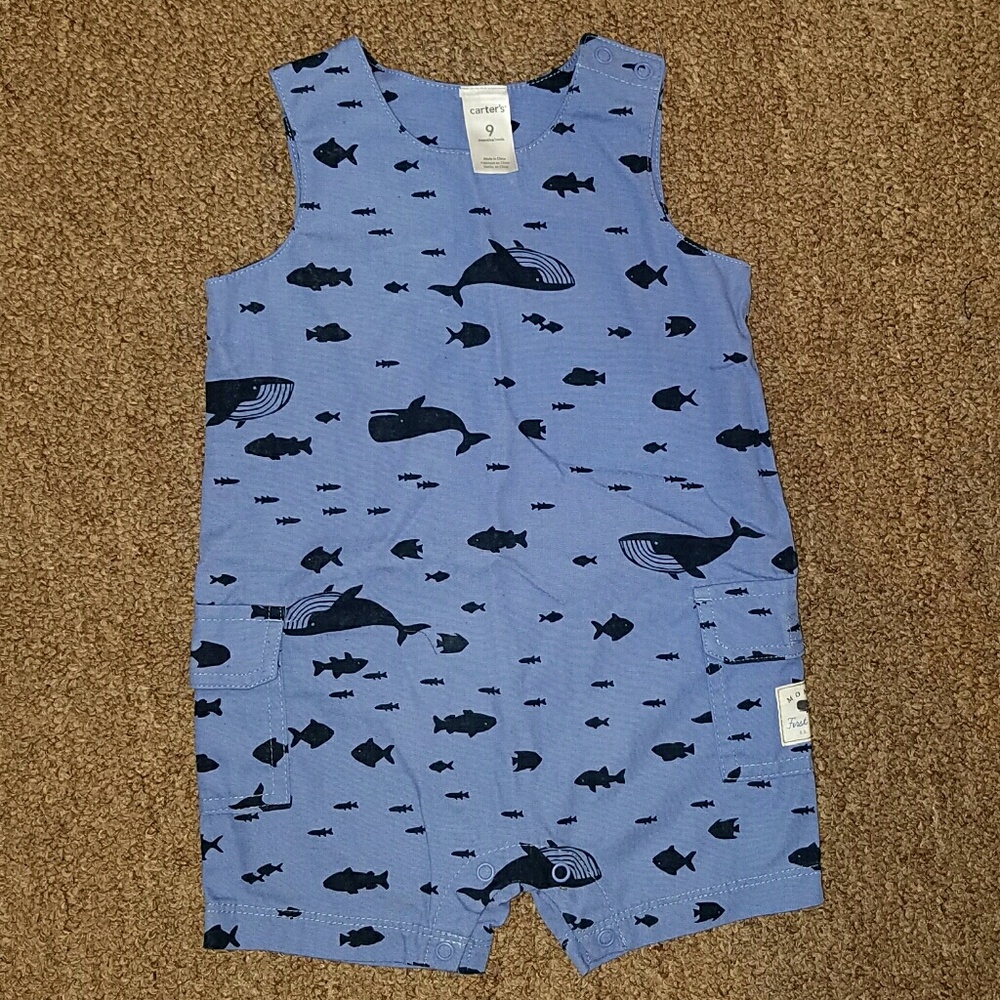 NWOT Carter's 9 month whale romper