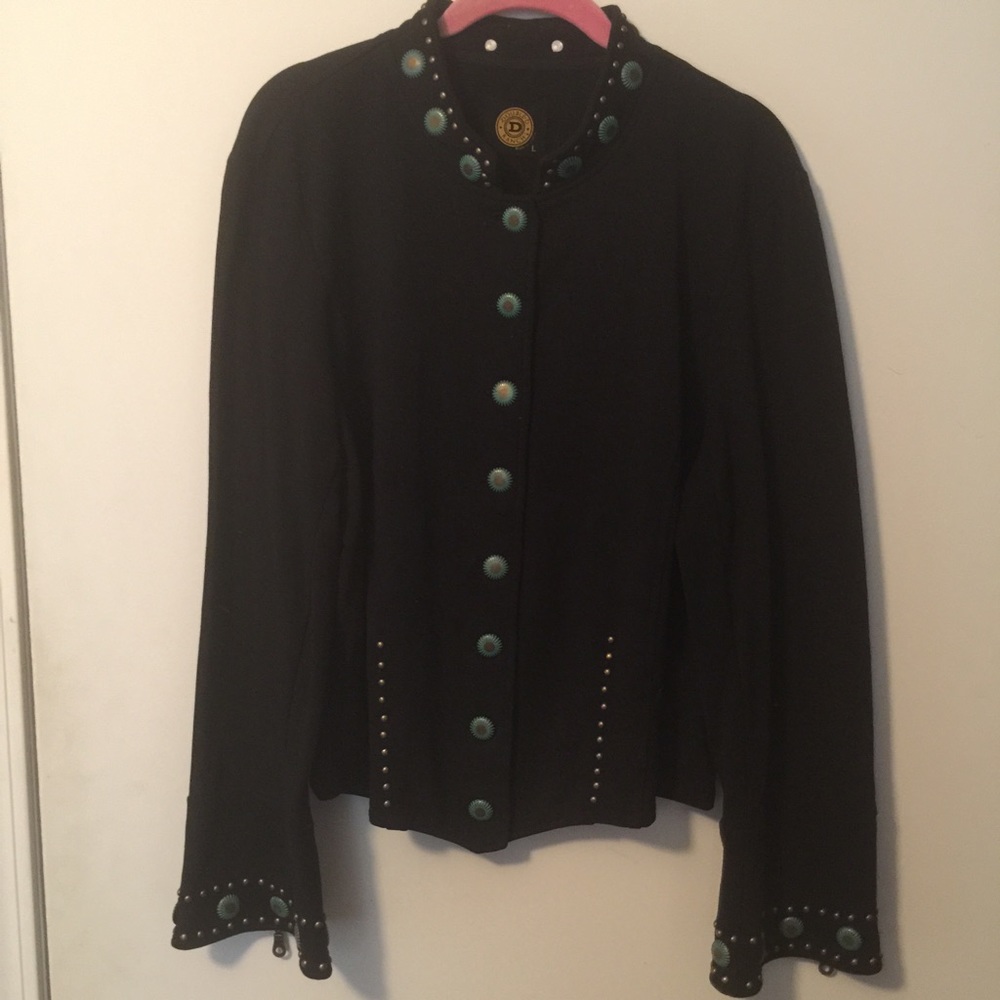 Beautiful Double D Ranch Cotton Blazer