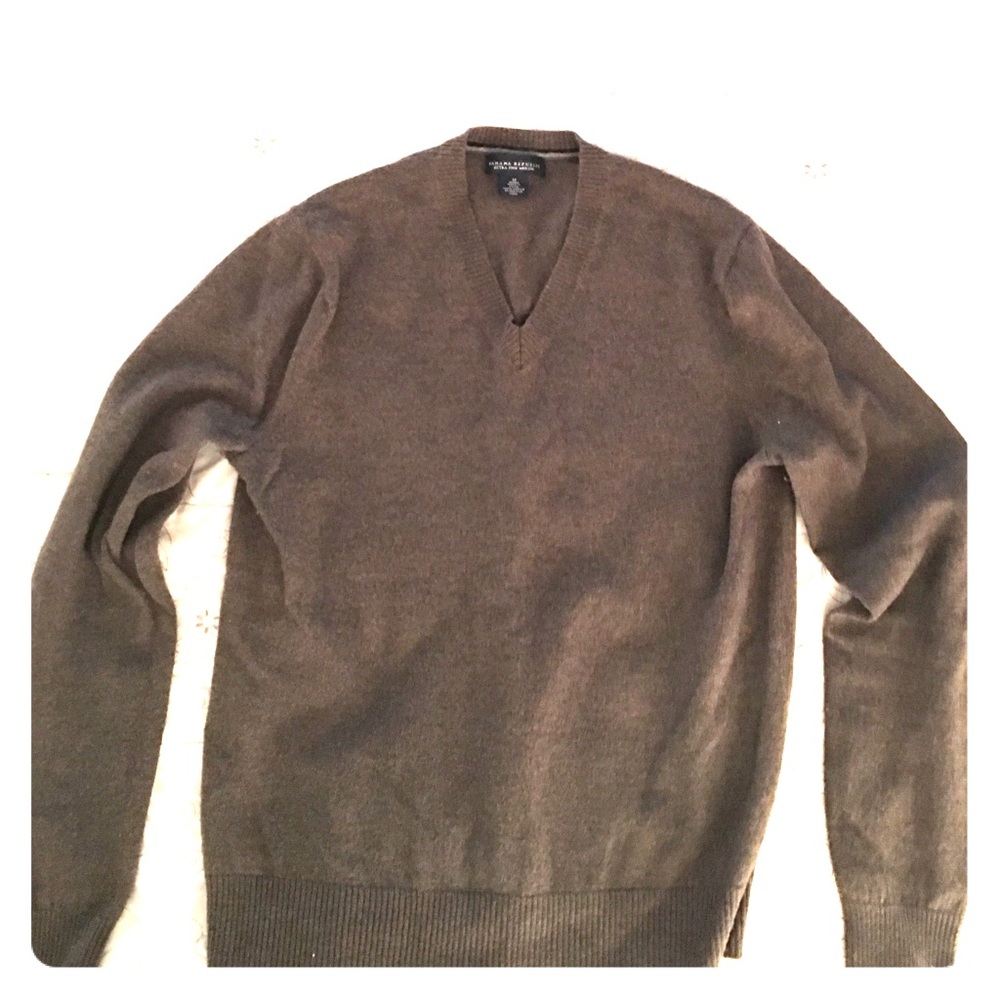 Cashmere sweater