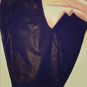 Sexy black leggings!