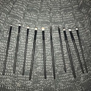 10 piece makeup brush set