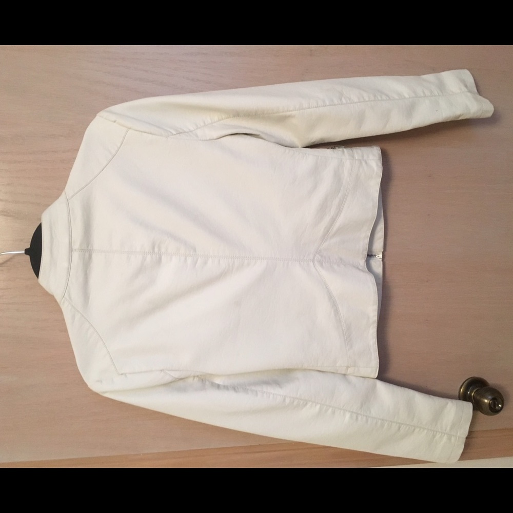 Maurice's jacket - Picture 3 of 4