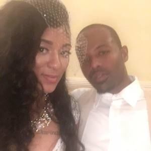 Meet your Posher, Davina