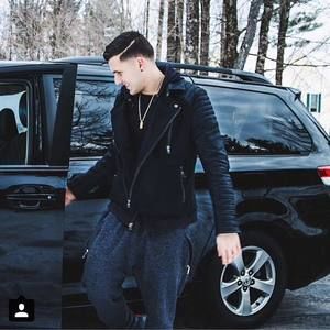 Meet your Posher, Misha