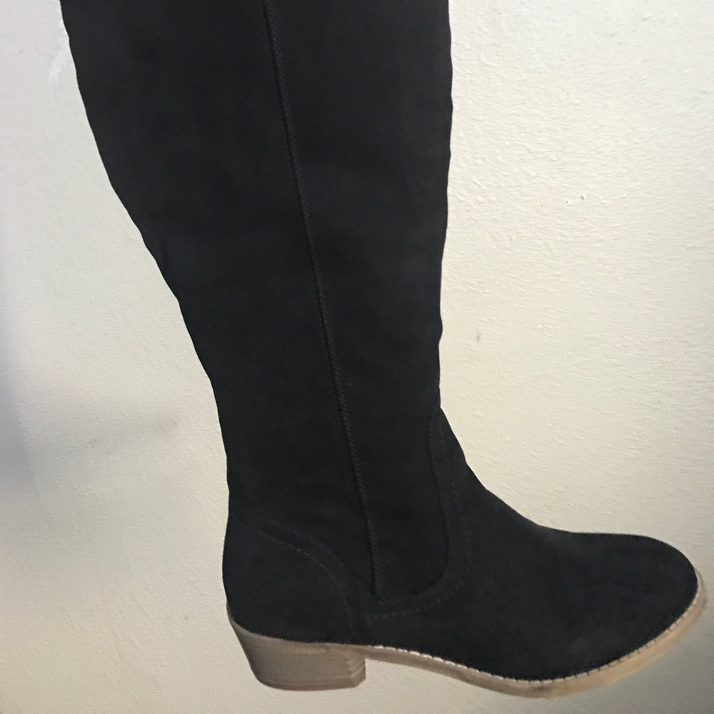 Beautiful boots G by guess black size 8.5
