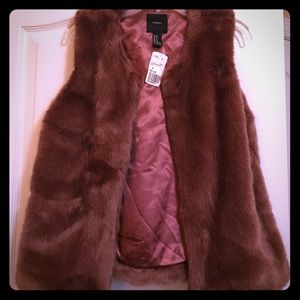 Fur vest