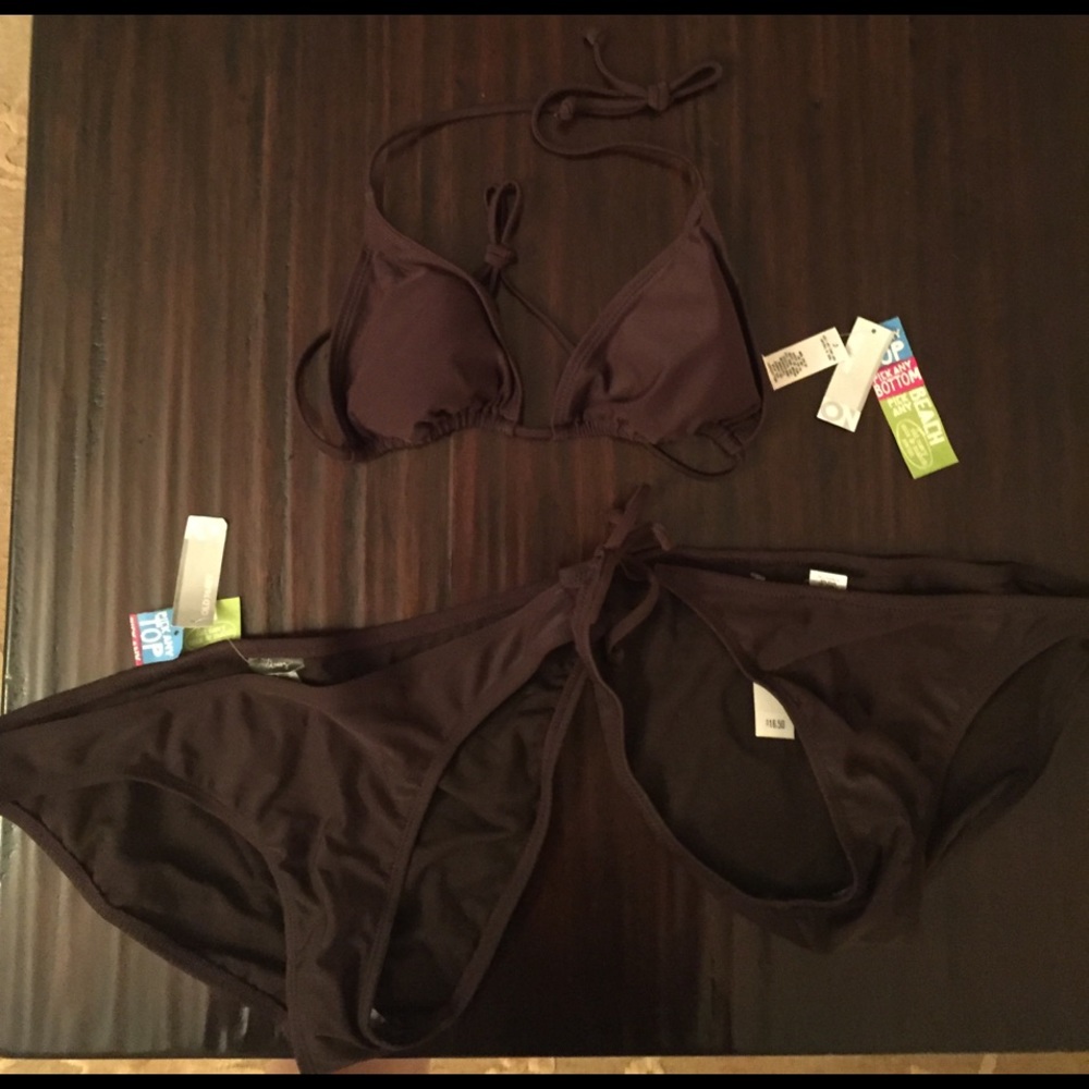 Brown bikini with two different style bottoms