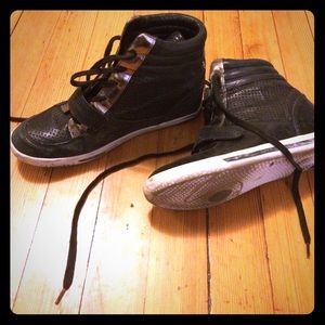 Vince Camuto wedge sneaker