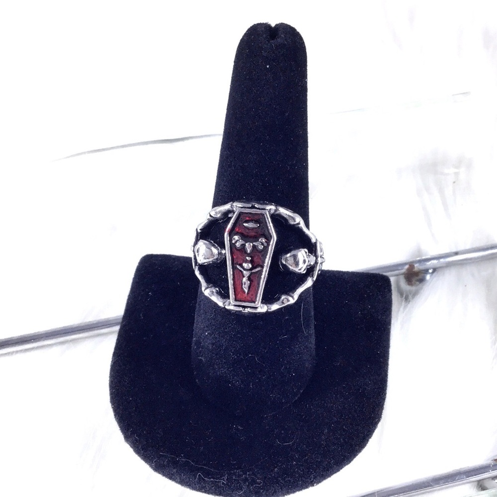 🌟LAST 1🌟 Goth Red Vampire Coffin Skeletons Ring - Picture 3 of 8