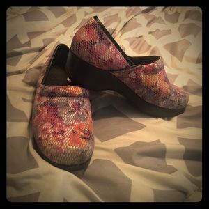 Comfy Pastel Colored Nursing Shoes