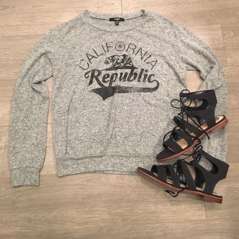 California Republic Top