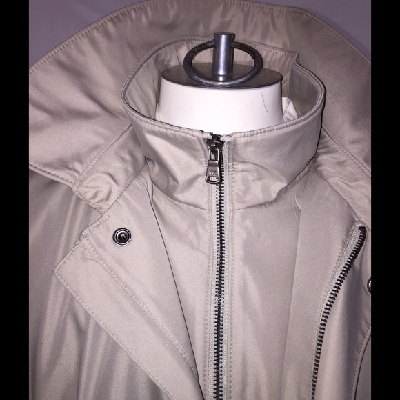 Michael Kors Men's Jacket Double lined & Zippered - Picture 2 of 7