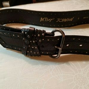 Betsey Johnson belt