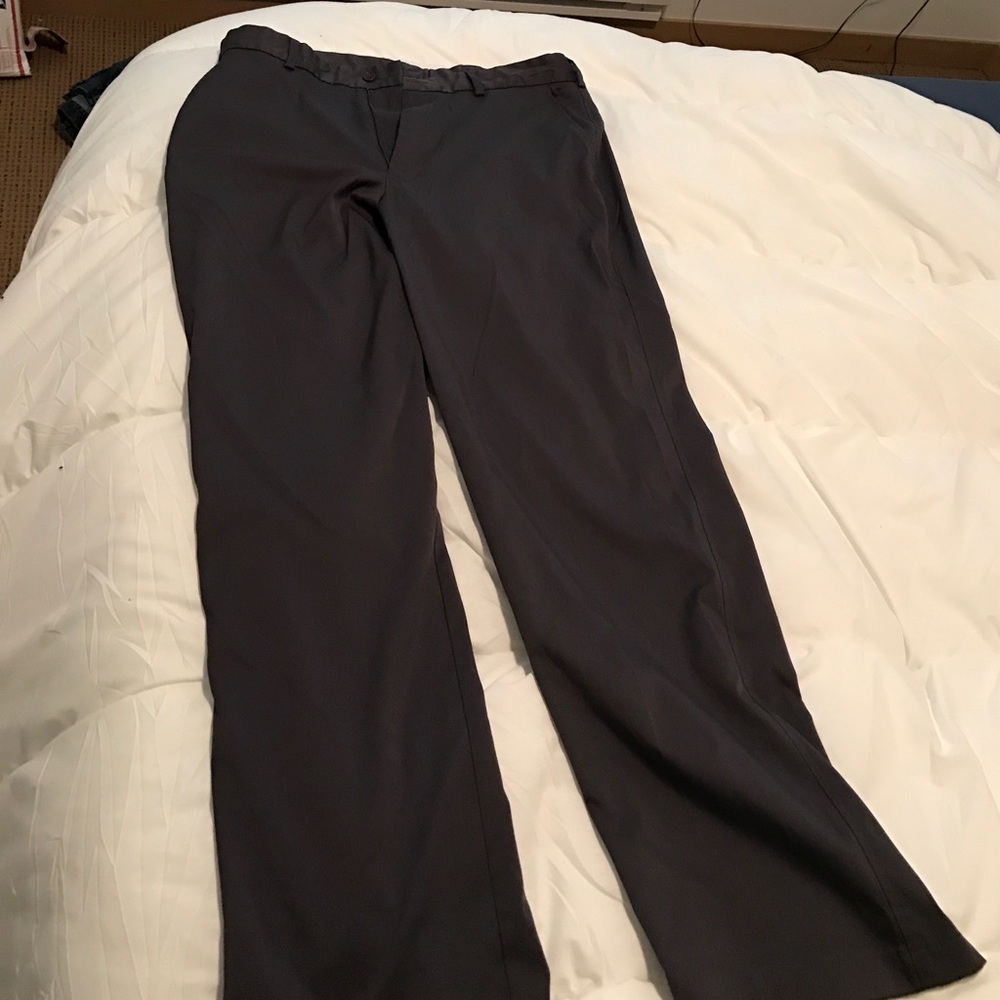 Nearly new pebble beach performance pants