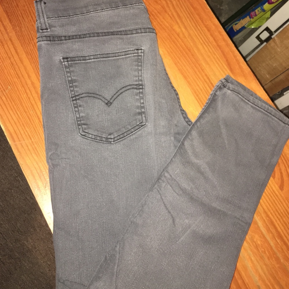 Men's Levi jeans! Size 30 x 32
