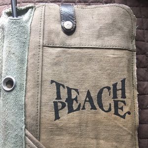 Meet your Posher, Mark