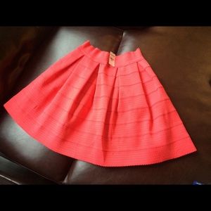 Express Skirt - Coral - Size: XS, New, Tags on!