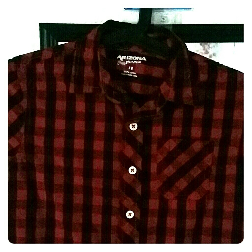 Plaid Boys size 8 red/ black long sleeve shirt