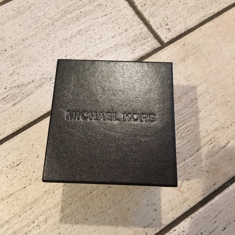 Authentic Michael Kors Watch Box