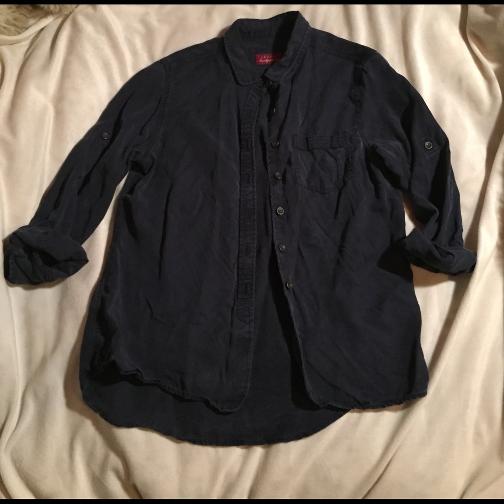 Soft Navy blue button up