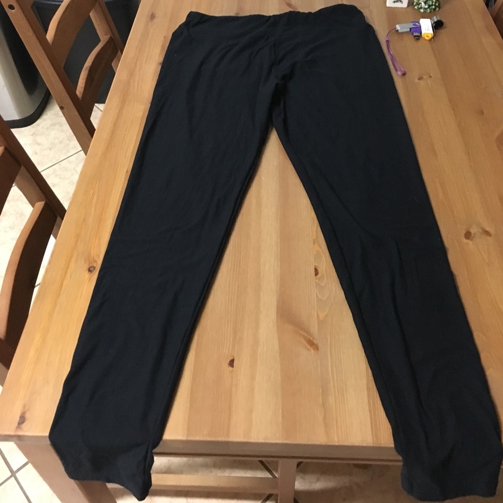 BLACK TC LULAROE LEGGINGS