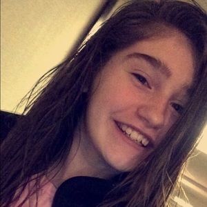 Meet your Posher, Halie