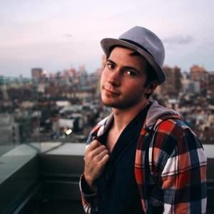 Meet your Posher, Taylor