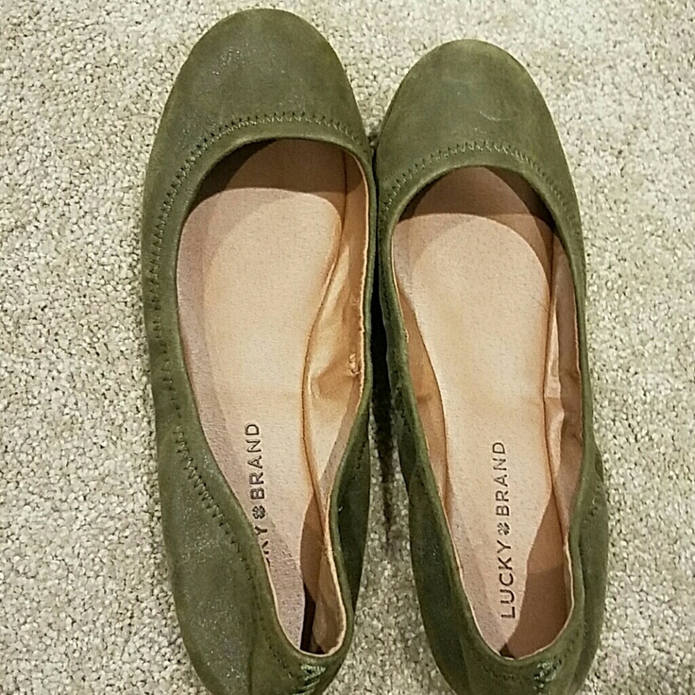 NEW/ Never worn/ no box.  Lucky Brand Emmie flats