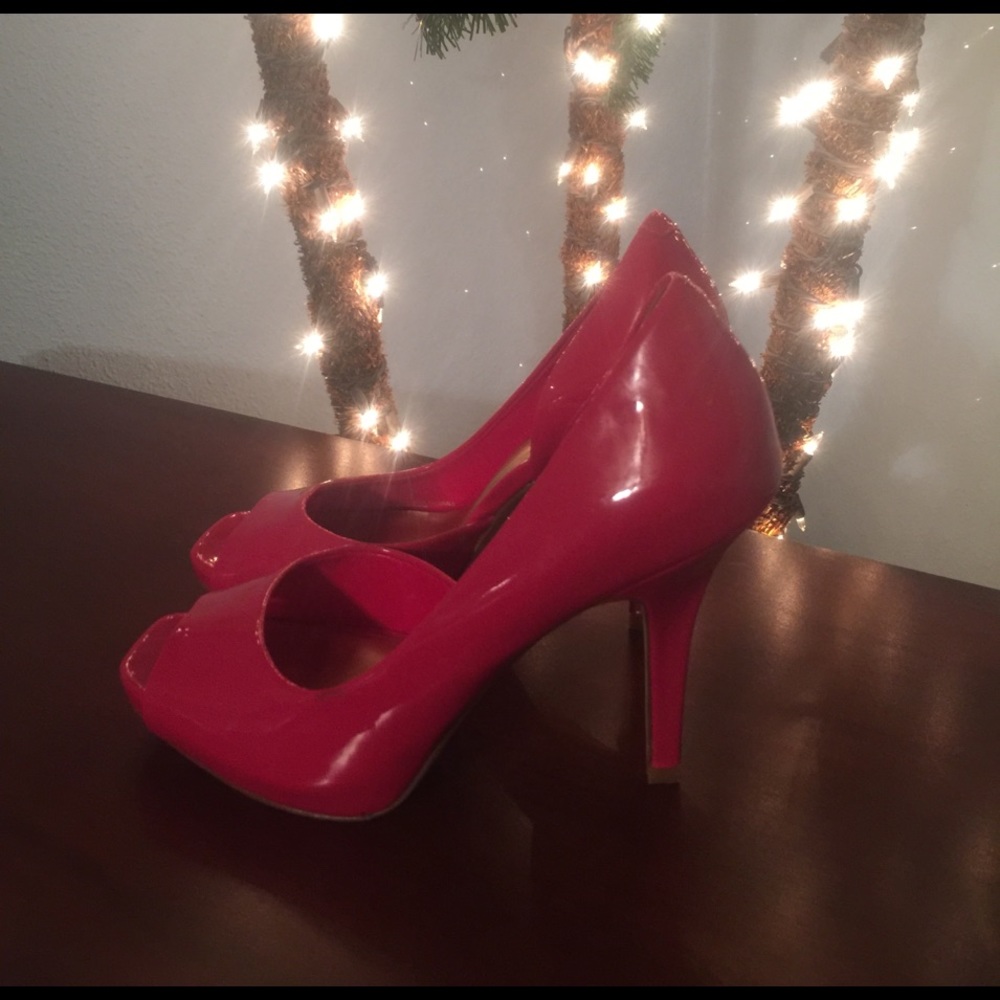Hot Pink Jessica Simpson heels Sz 7