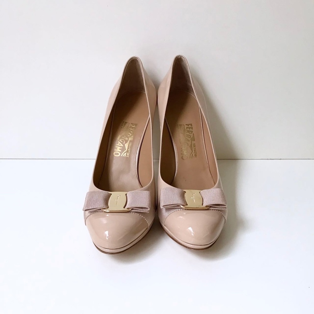 🆕✨AUTH brand new Salvatore Ferragamo Heels✨