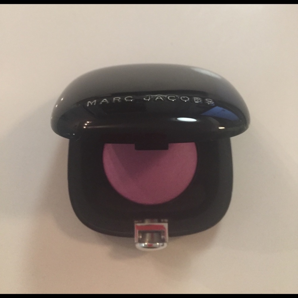 Marc Jacobs Shameless - 212 Outspoken