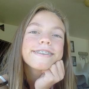 Meet your Posher, Lily