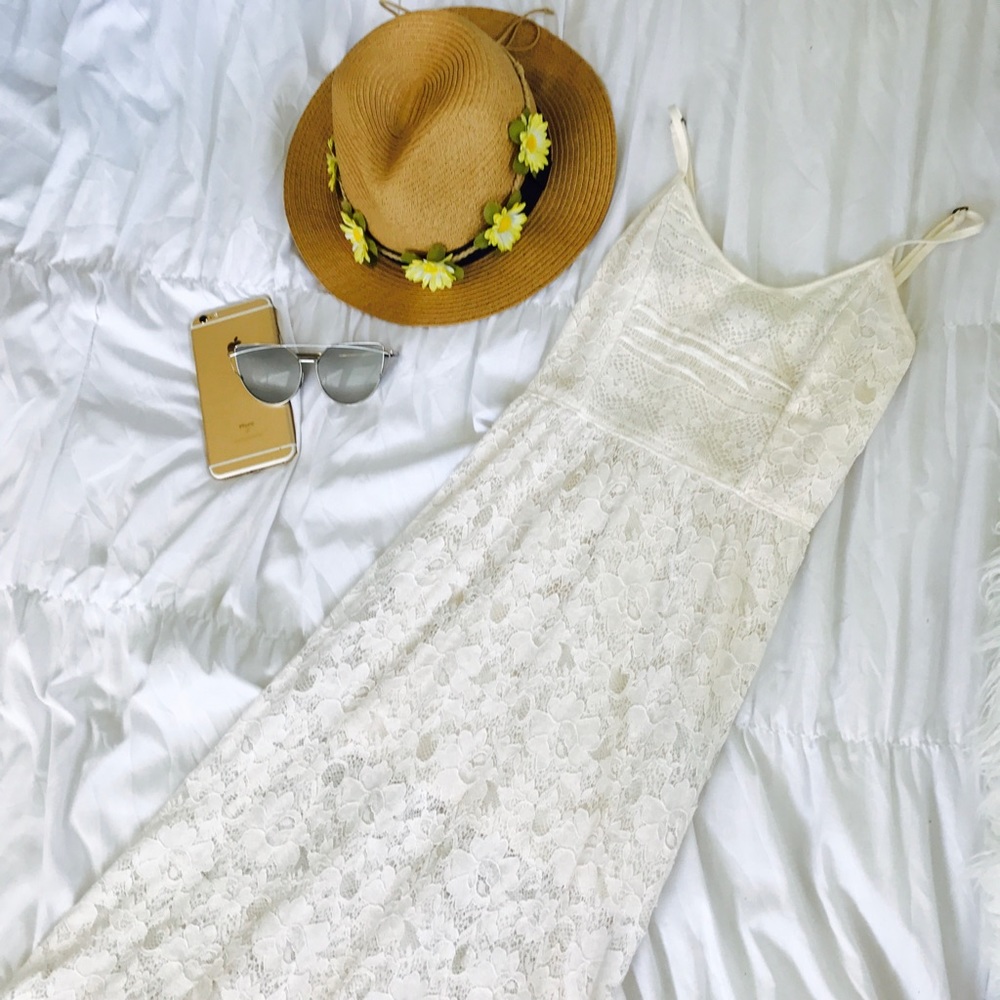 Girls long cream lace dress
