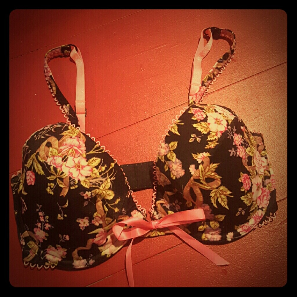 Floral VS bra