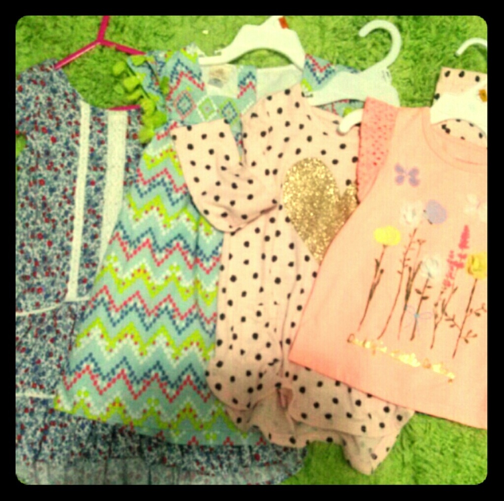 2T Girls clothes