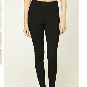Black skinny jeans