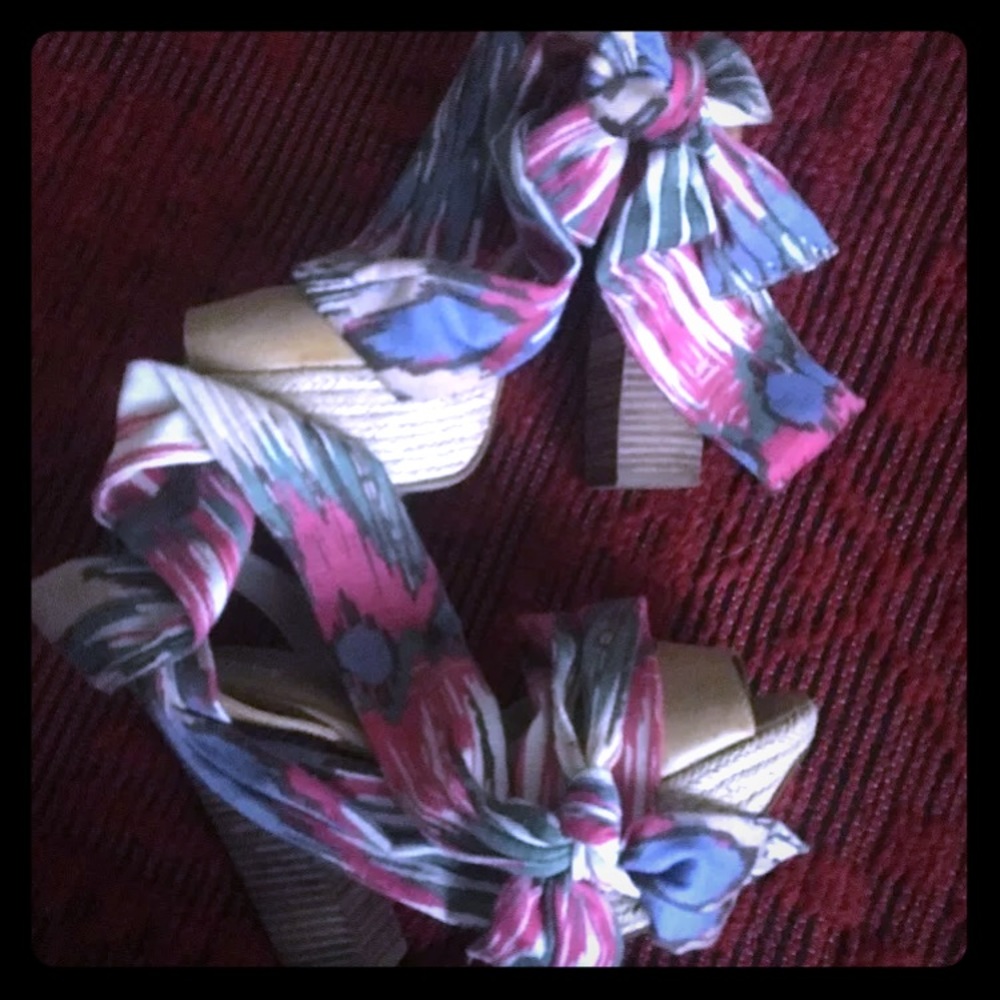 Levity Tall Block Heel w/ Tie-up