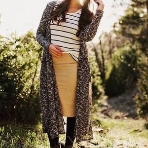 Lularoe XS mustard Cassie skirt NWOT