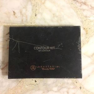 Anastasia contour kit