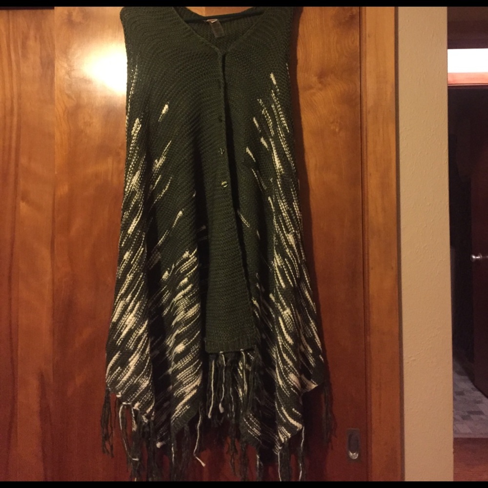 LuLaRoe hunter green Mimi shawl