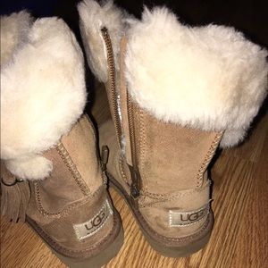 Girls UGG