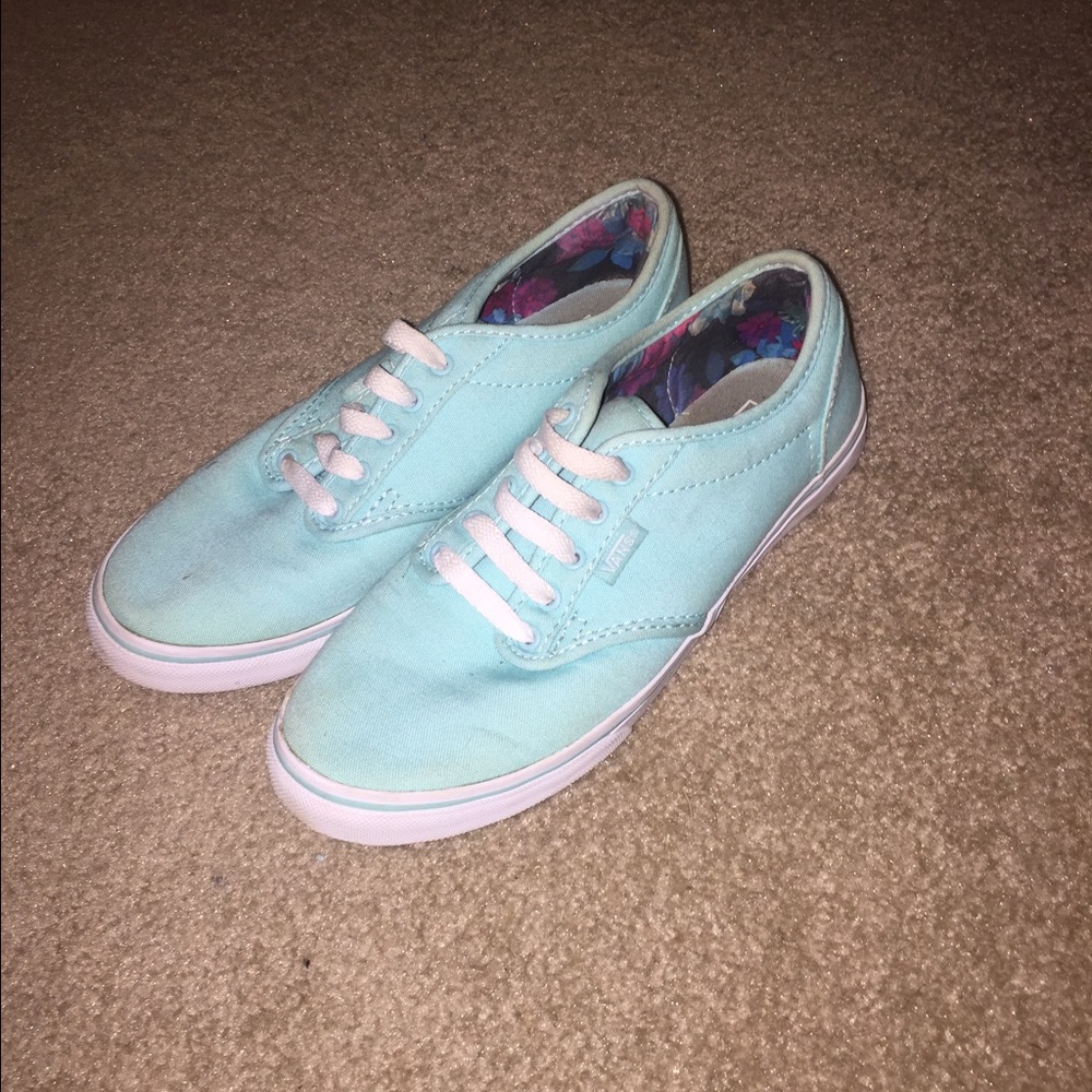 Classic Vans - image 1