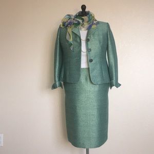 Kasper Suit (Petite)