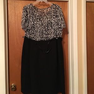 Dress barn size 20W black/white dress