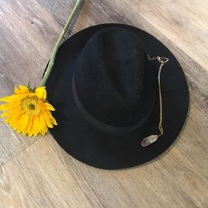 NWOT Black sun hat