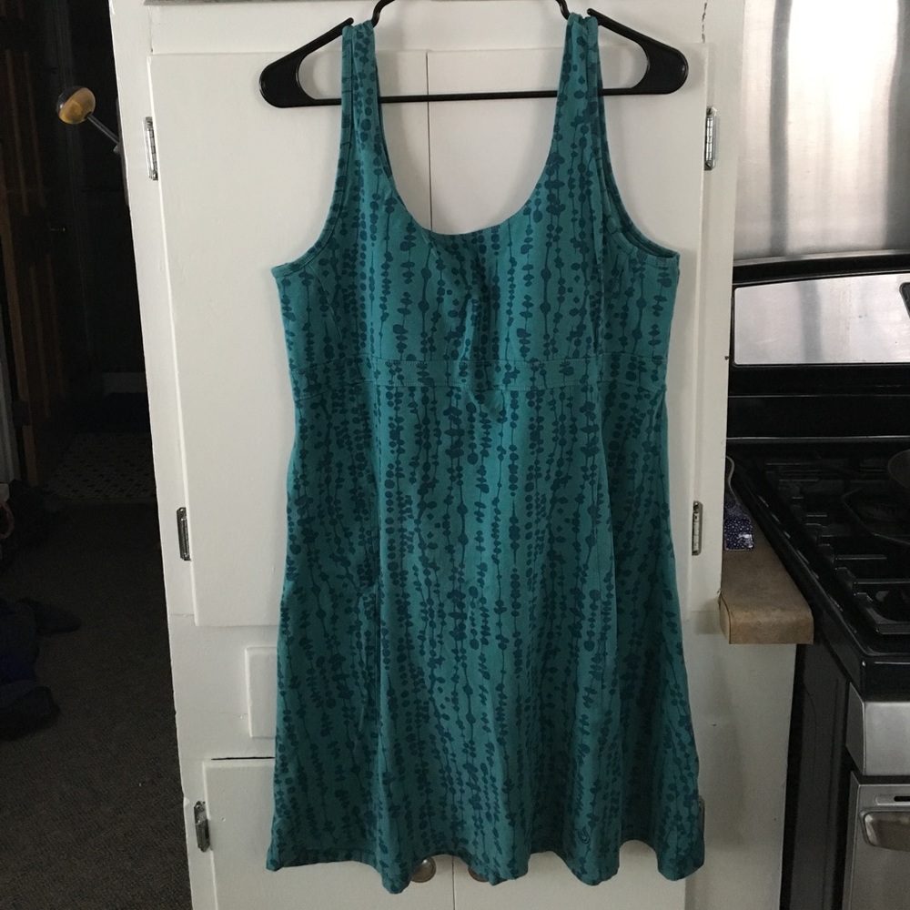Isis dress