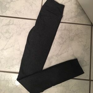 Beyond Yoga Heathered Grey XS pant